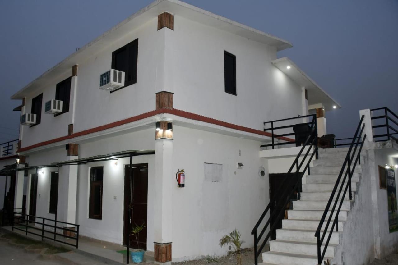 Corbett Bhavesh Home Stay Jhirna 객실 사진